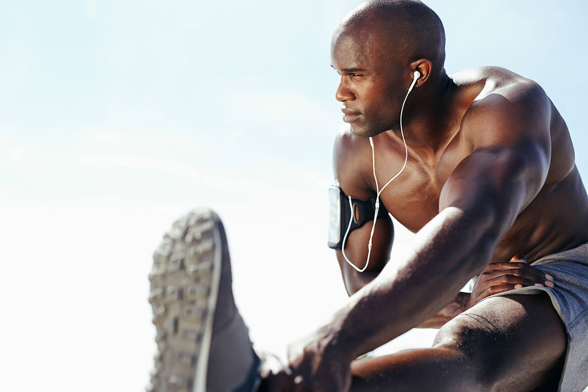 mirafit-flexibility-blog-image-of-man-stretching-his-hamstrings